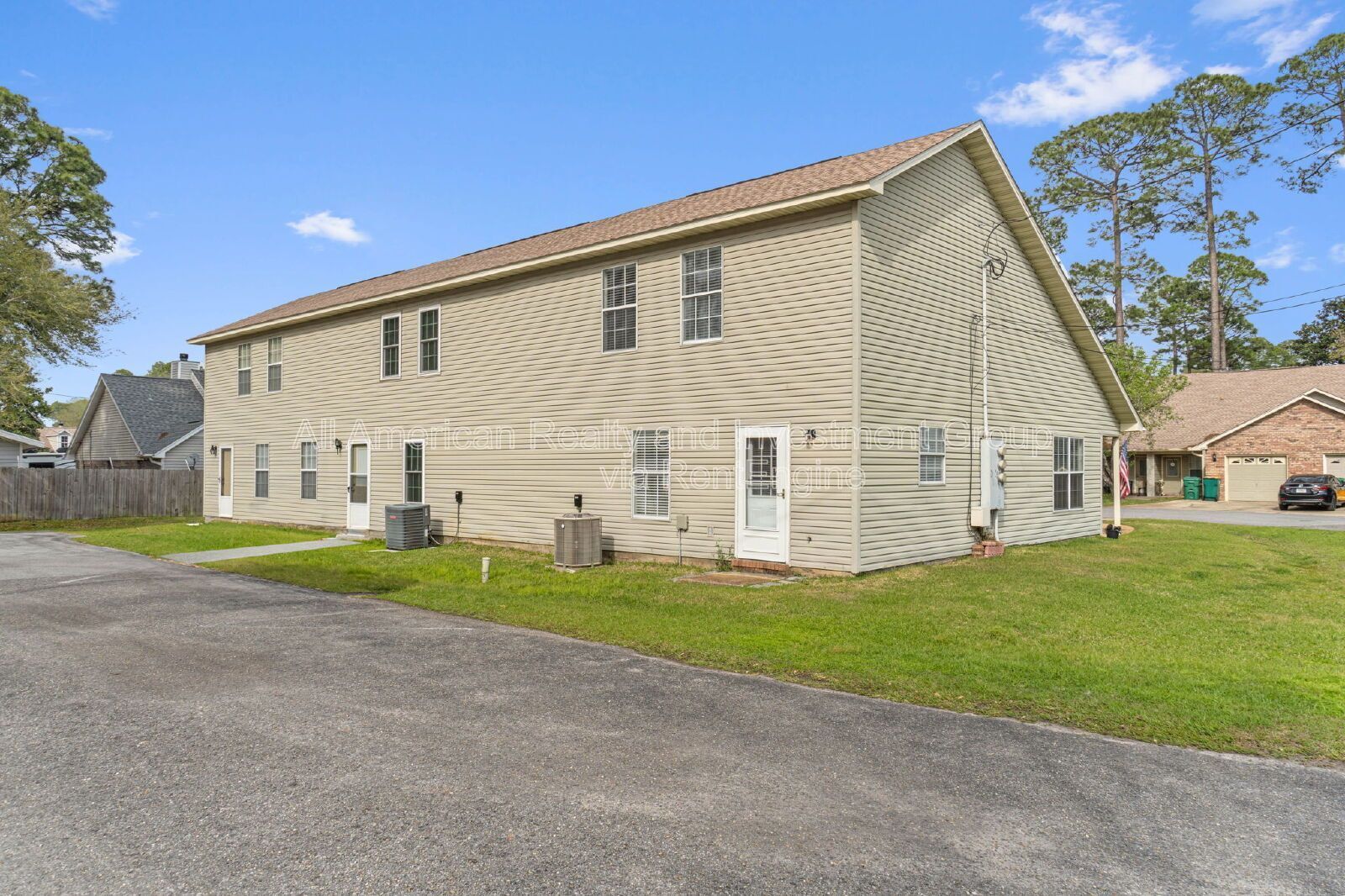 Building Photo - 1839 Sod Dr