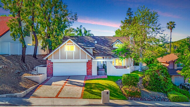 Building Photo - 30428 Penrod Dr