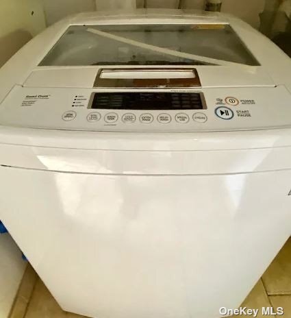 Building Photo - 21-38-38 46th St