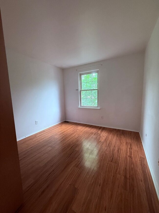 Building Photo - 3025 Forest Creek Ct