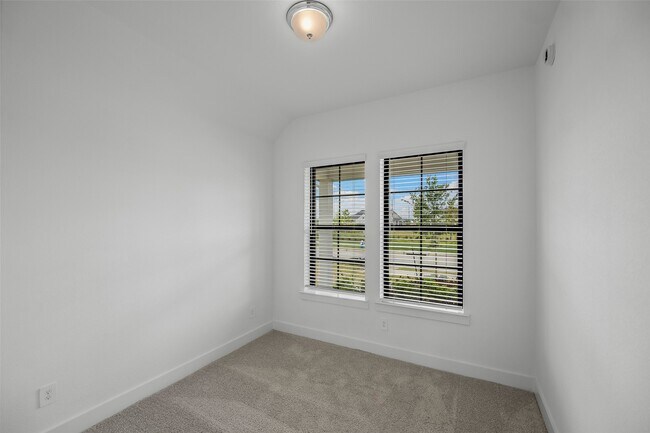 Building Photo - 21747 Zebra Swallowtail Dr