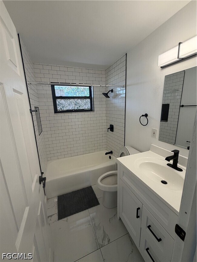 Building Photo - 18540 Tampa Rd