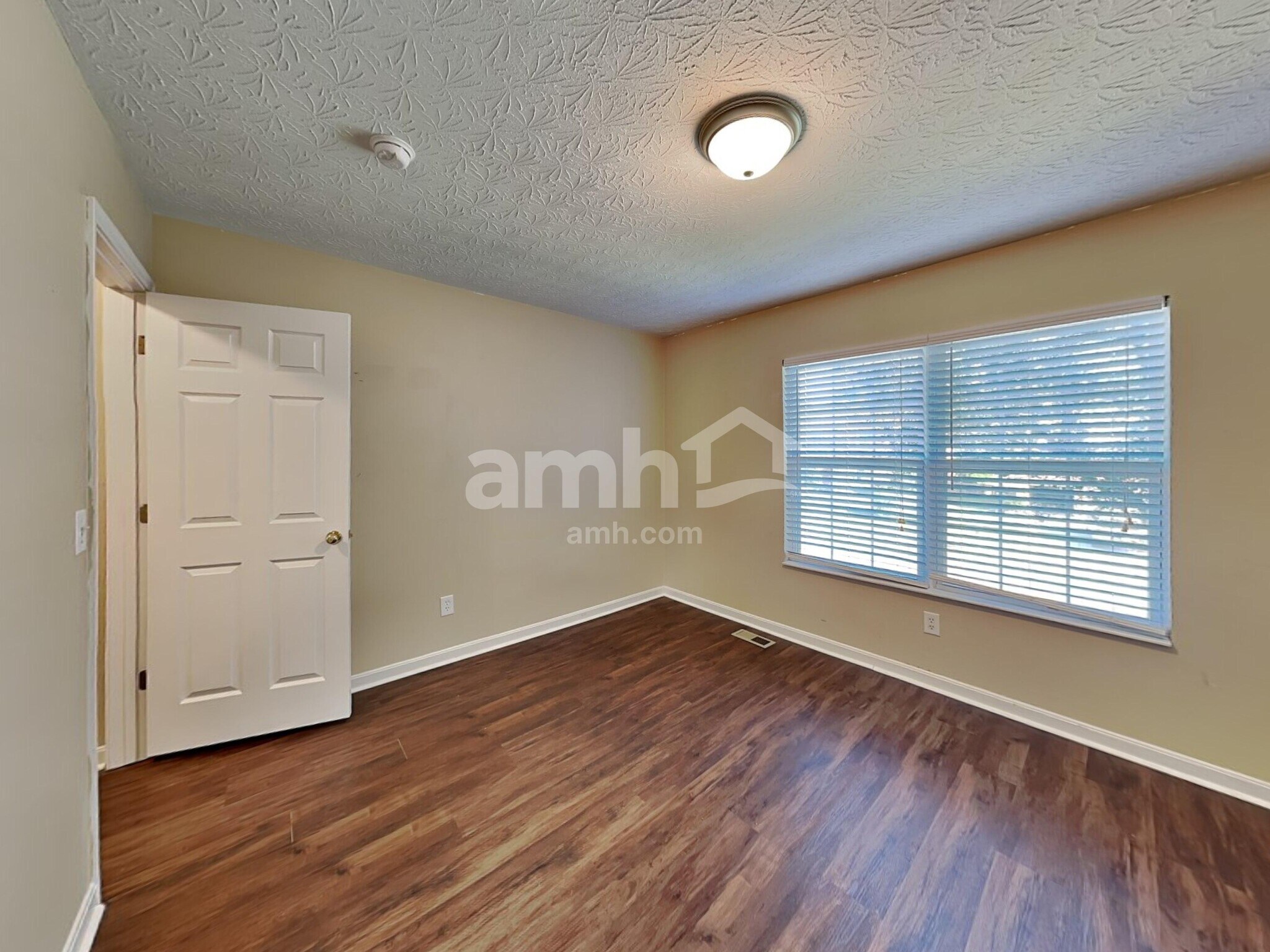 Building Photo - 10099 Brandsteade Ct