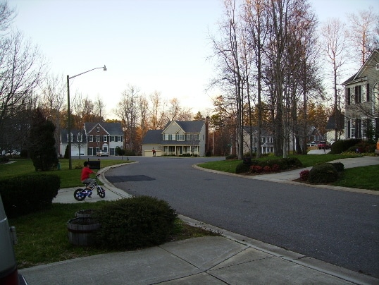 Building Photo - 516 Tysons Forest Dr