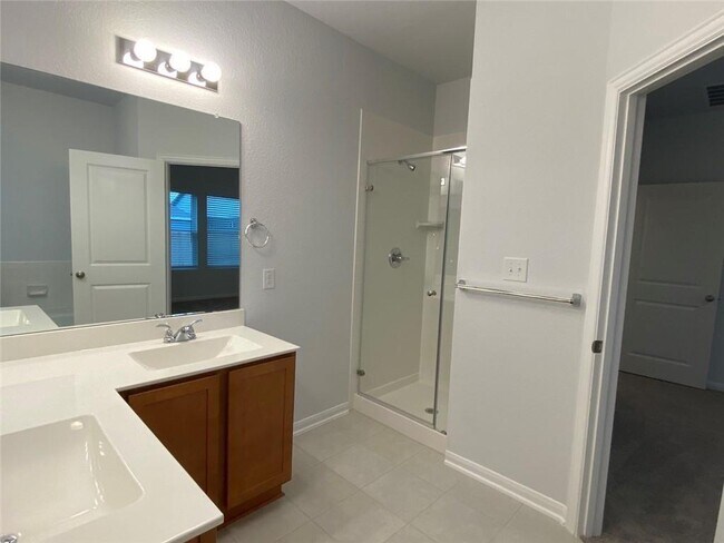 Building Photo - 1120 Whippletree Trl