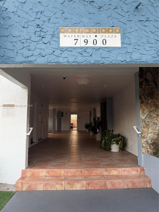 Building Photo - 7900 Tatum Waterway Dr