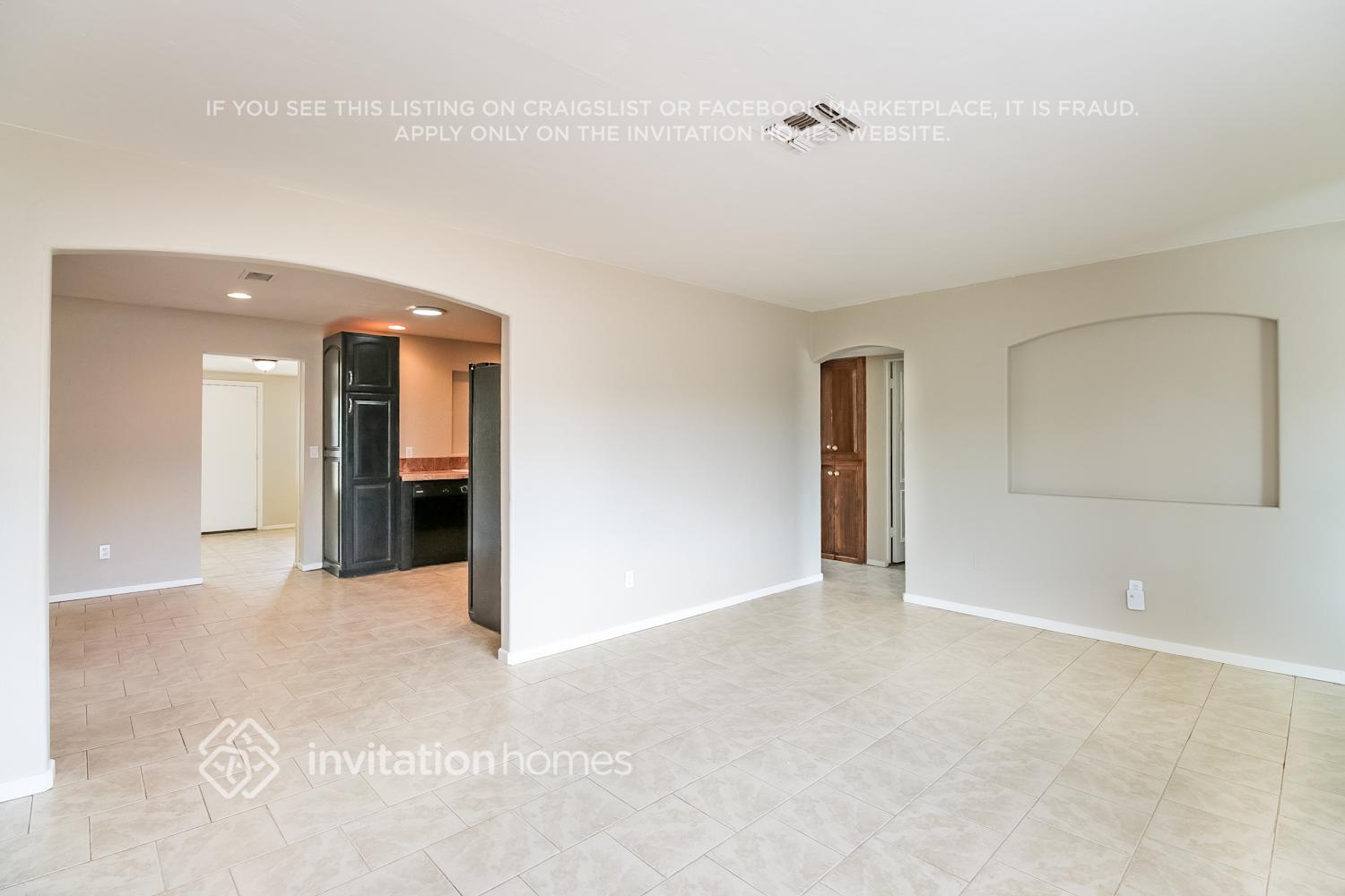 Building Photo - 525 W 6th Dr