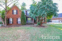 Building Photo - 746 Sergio Ave