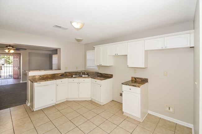 Building Photo - 5411 Maiden Grass Dr