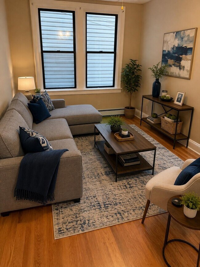 Building Photo - 138 W 30th St