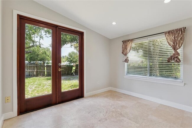 Building Photo - 508 Dunblane Dr