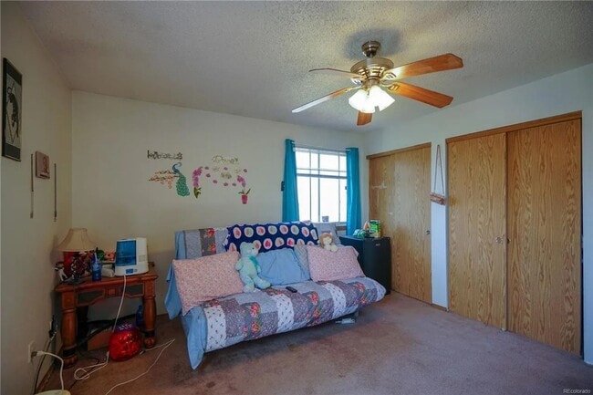 Building Photo - 3 Bedroom Home in Thornton