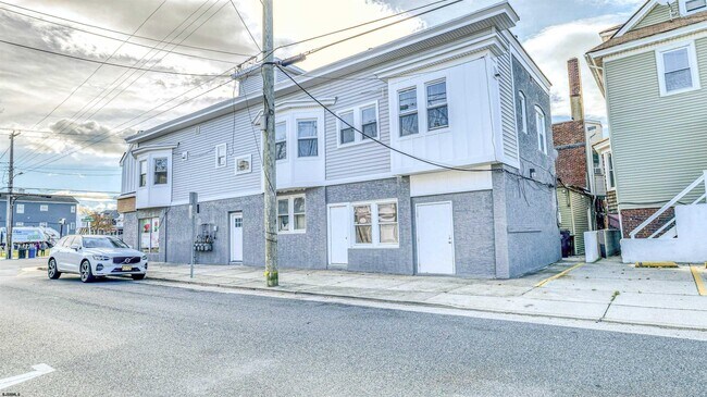 Building Photo - 5201 Ventnor Ave