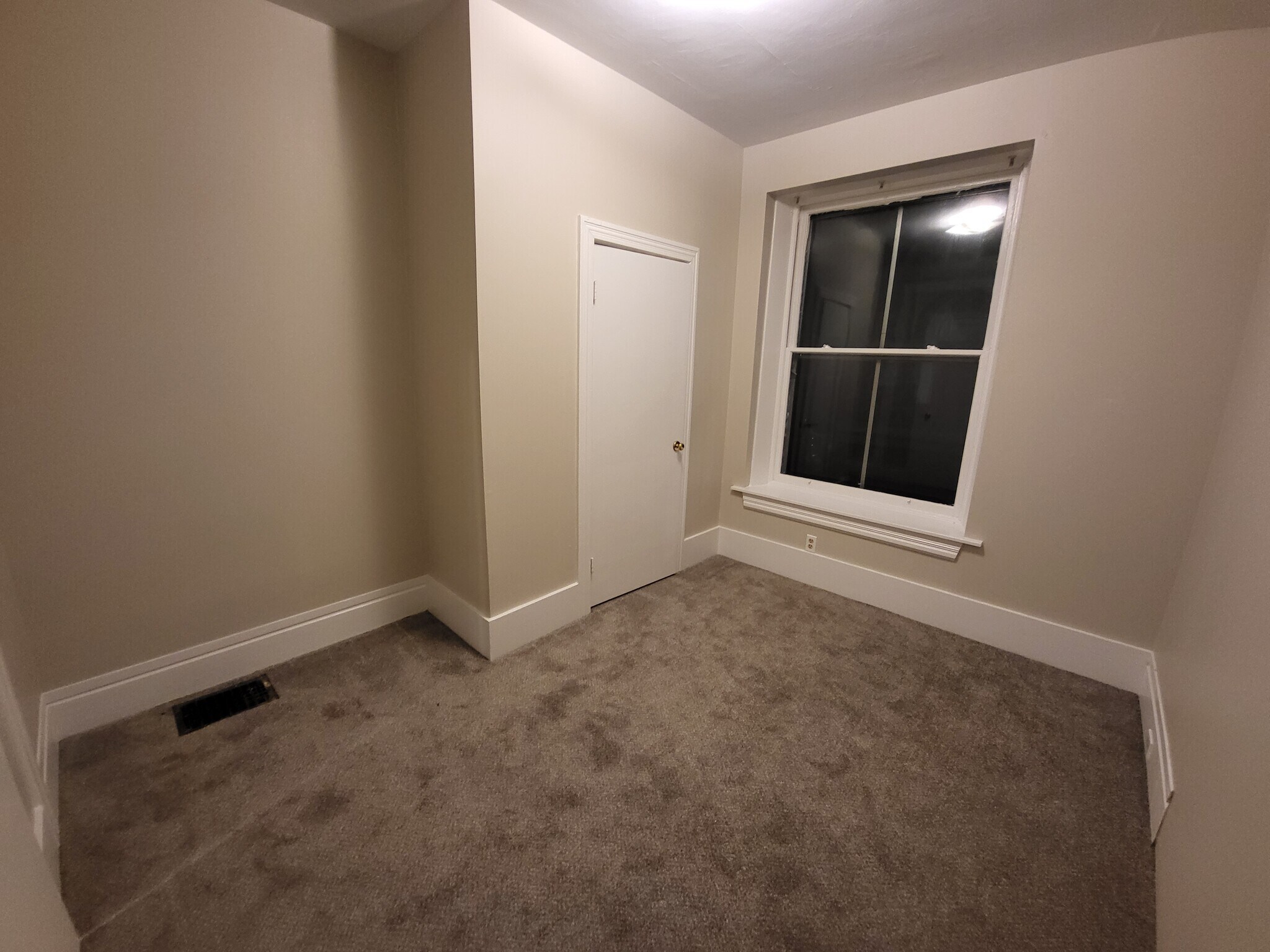 Building Photo - 317 Peffer St