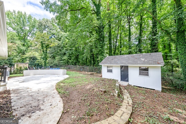 Building Photo - 929 Creekdale Dr