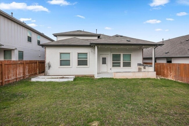 Building Photo - 405 Arrowhead Vine St