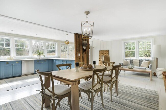 Building Photo - 62 Abrahams Landing Rd