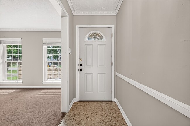 Building Photo - 11710 N Petersham Dr