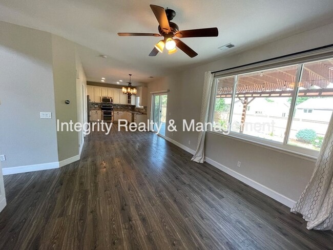 Building Photo - 10400 Tracewood Ct