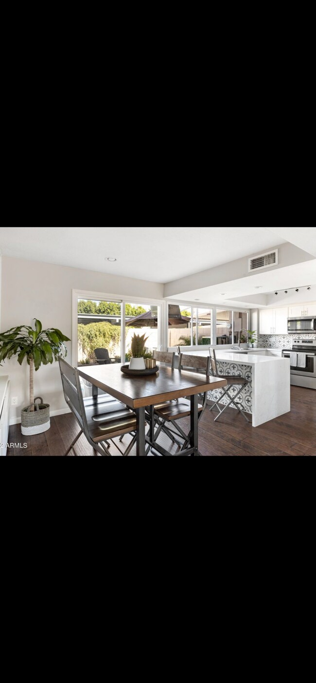 Building Photo - 5125 N Granite Reef Rd