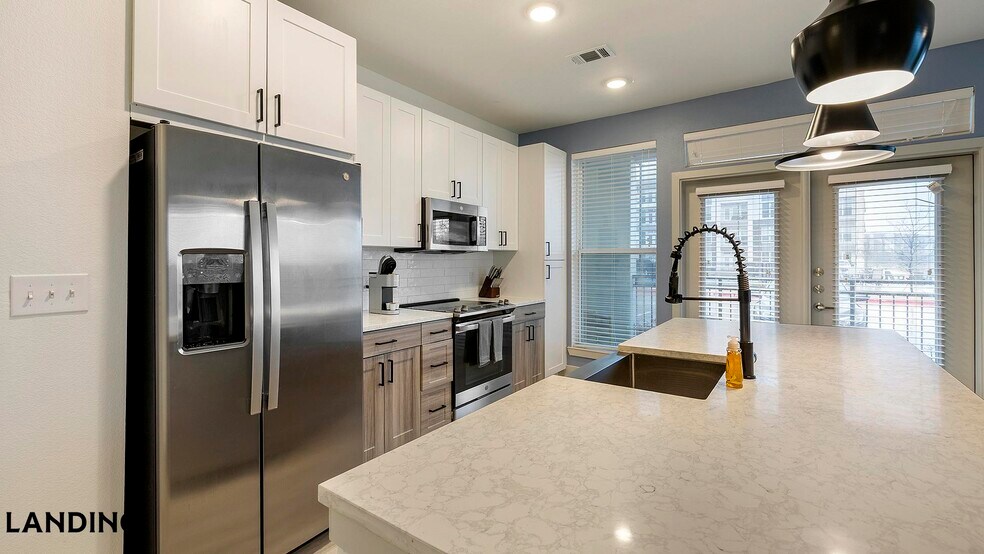 Building Photo - 4401 Bunker Hill Rd