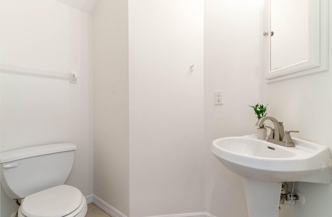 Building Photo - 107 Mar Brisa Ct