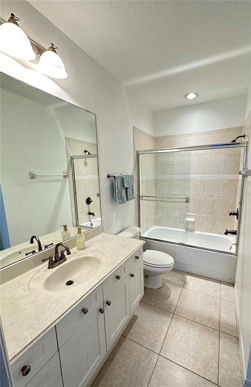 Building Photo - 11564 Mizzon Dr
