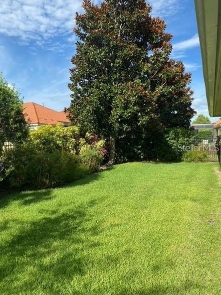 Building Photo - 11551 Via Lucerna Cir