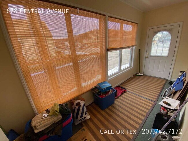 Building Photo - 678 Central Ave