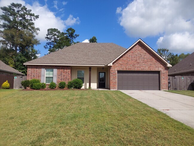 Primary Photo - 734 Red Pine Dr