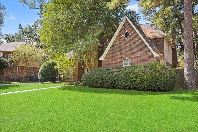 Building Photo - 13135 Finch Brook Dr