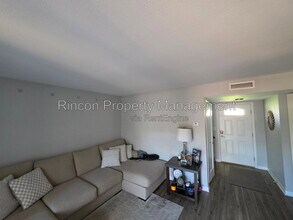 Building Photo - 8566 Truckee Dr