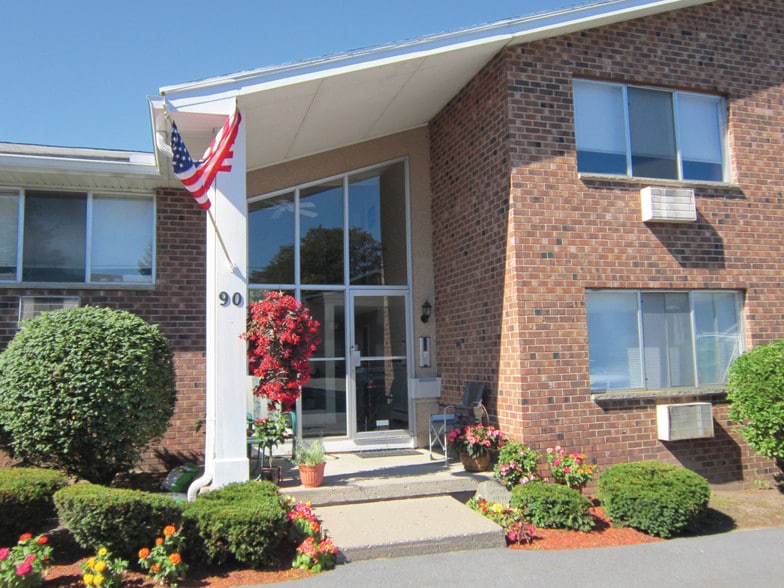 Pennwood Apartments 16831689 Penfield Rd Rochester NY 14625