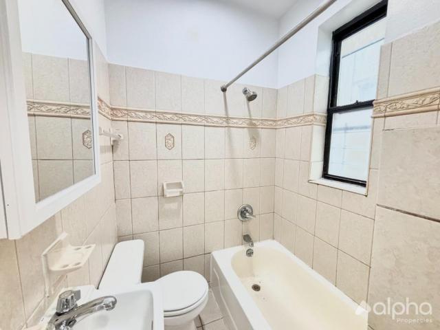 Building Photo - 1 bedroom in NEW YORK NY 10029