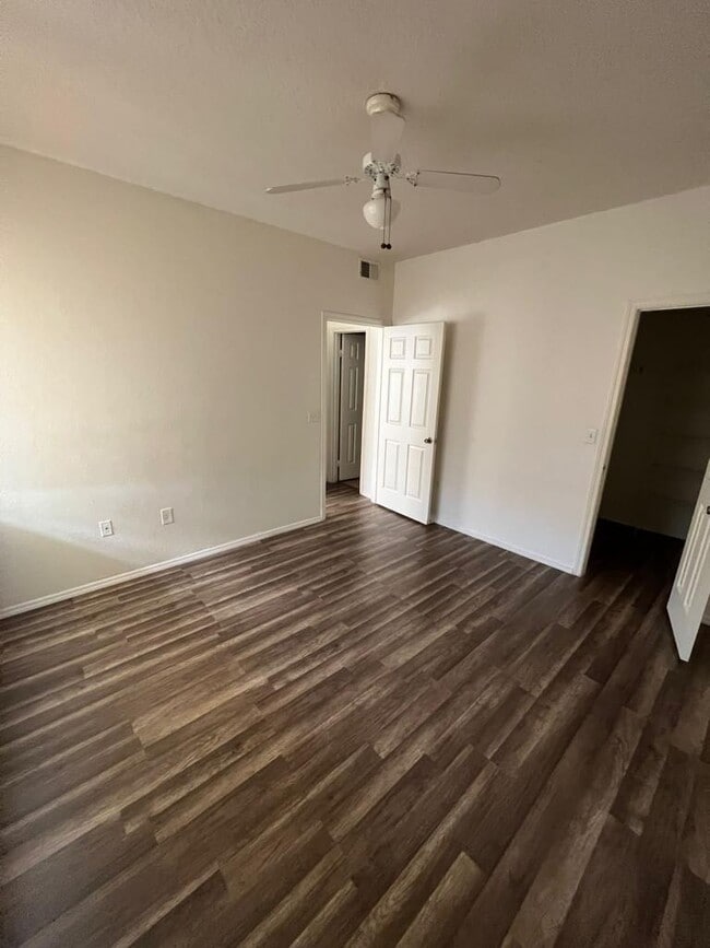 Building Photo - 2564 Robert Trent Jones Dr
