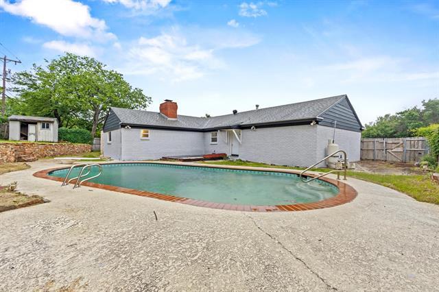 Building Photo - 2909 Conejos Dr