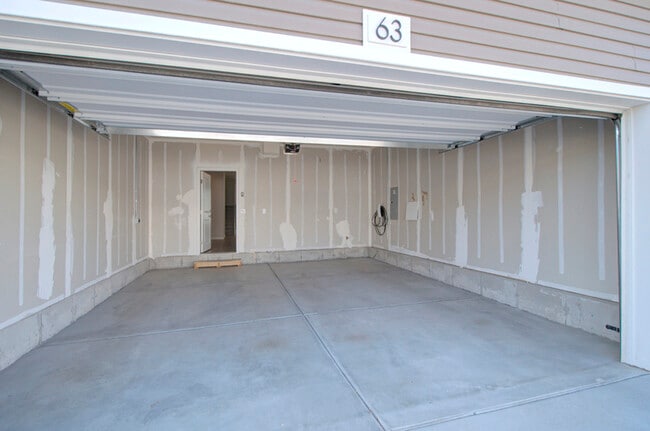 Building Photo - 63 N Veranda Ct