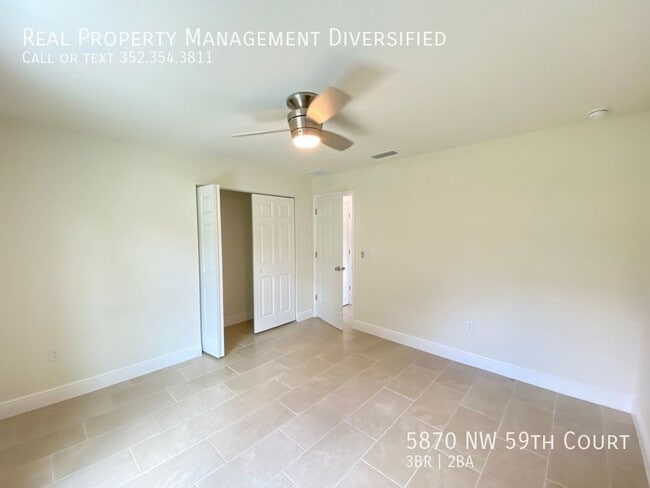 Building Photo - 5870 NW 59th Ct