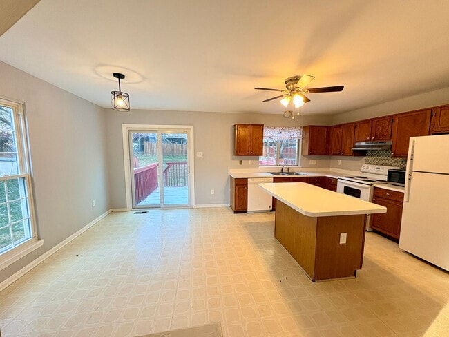 Building Photo - Beautifully Renovated 4-Bedroom Home in Owings Mills, MD!