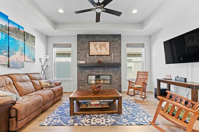 Building Photo - 4867 Jicama Rd