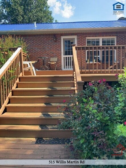 Building Photo - 515 Willis Martin Rd