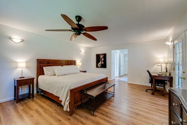 Building Photo - 3Bd/2Ba Kenmore House