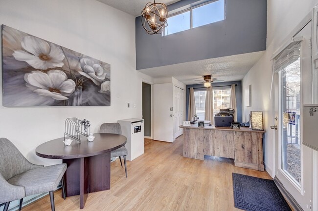 Building Photo - Oasis at Belmont - Beautiful Renovated Apartments