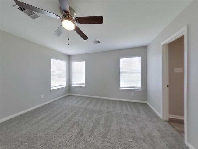 Building Photo - 18418 Westgate Springs Ln