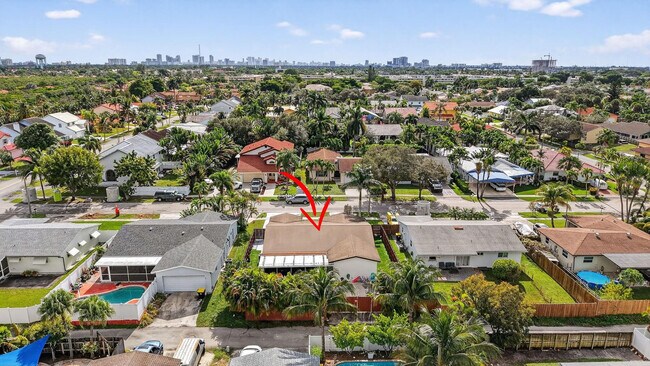 Building Photo - 407 SE 5th St