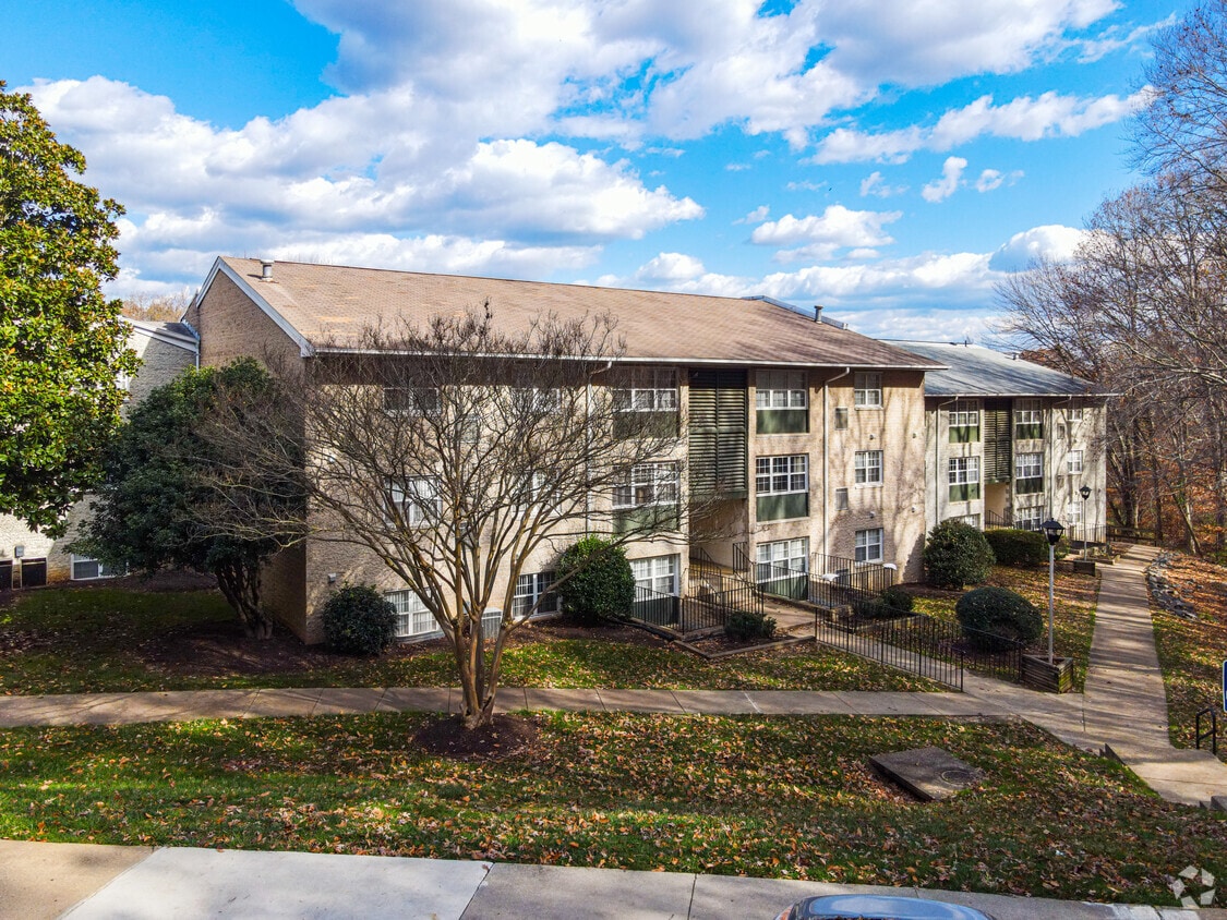 Forest Village Apartments Fredericksburg