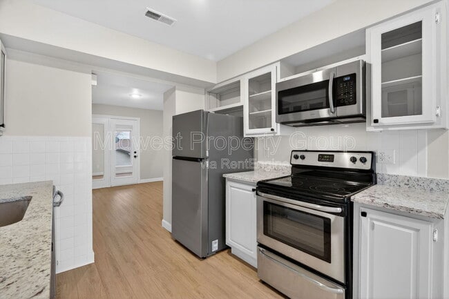 Building Photo - 90 Sutters Mill Rd