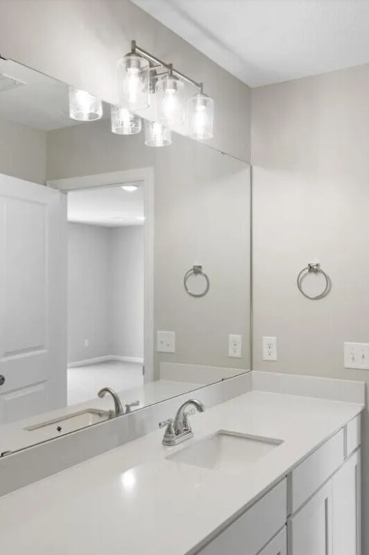 Building Photo - 3214 Kady Ave NE