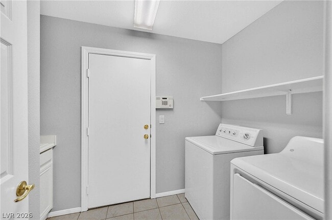 Building Photo - 340 Silverado Pines Ave