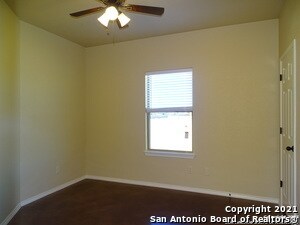 Building Photo - 2592 Pahmeyer Rd